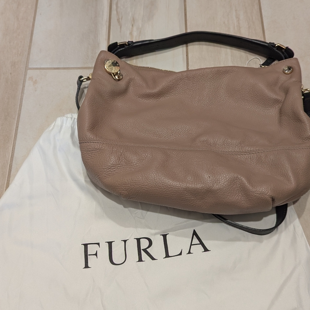 Furla Italian Leather Shoulder Bag Gold Hardware